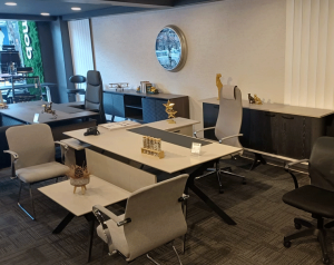 Fly Modern Ofis ve Büro Masa Takımı